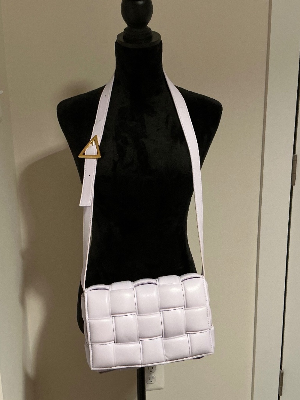 Lavender Bottega Veneta Intrecciato Padded Cassette (EUC)